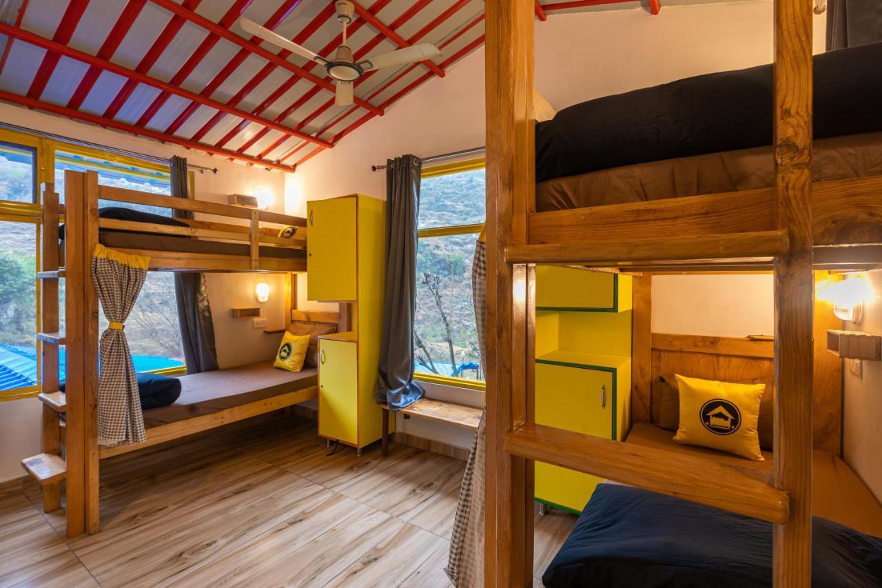 The Hosteller Mussoorie By The Streamside, Kempty エクステリア 写真