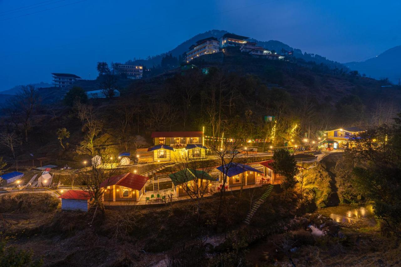 The Hosteller Mussoorie By The Streamside, Kempty エクステリア 写真
