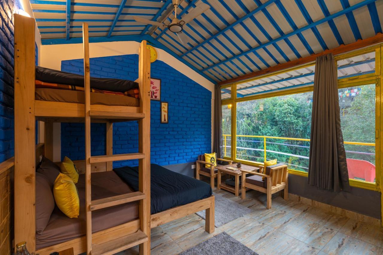 The Hosteller Mussoorie By The Streamside, Kempty エクステリア 写真