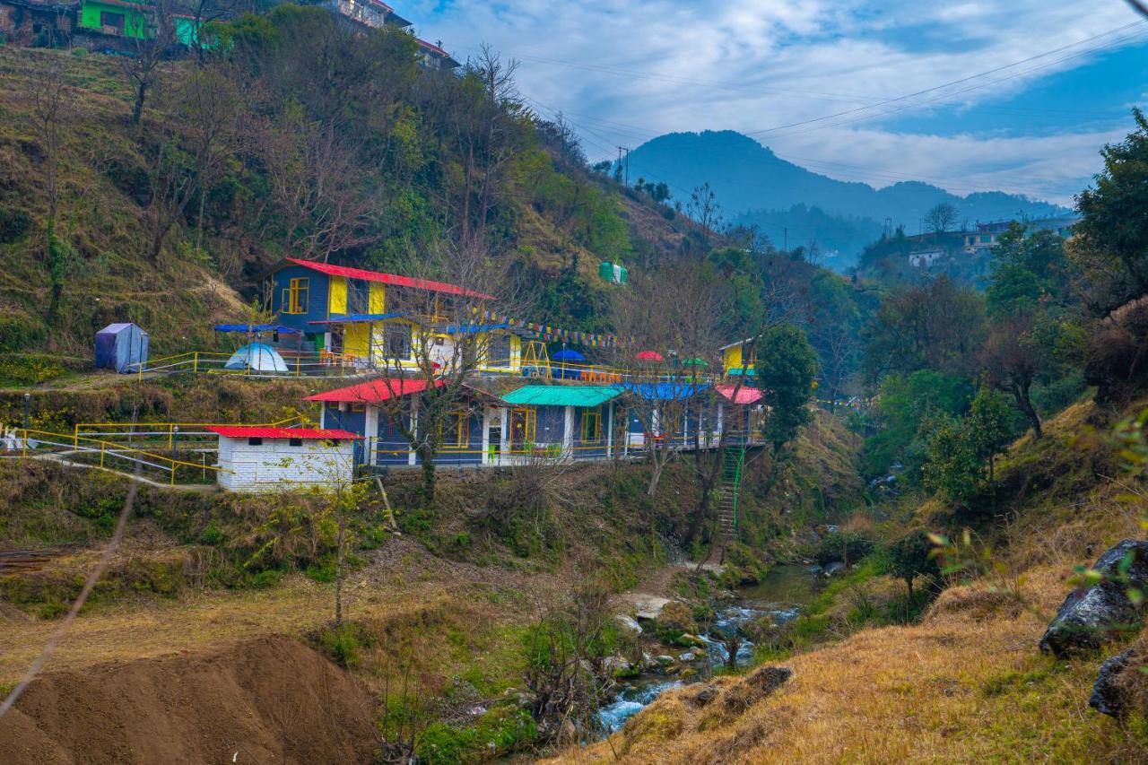 The Hosteller Mussoorie By The Streamside, Kempty エクステリア 写真
