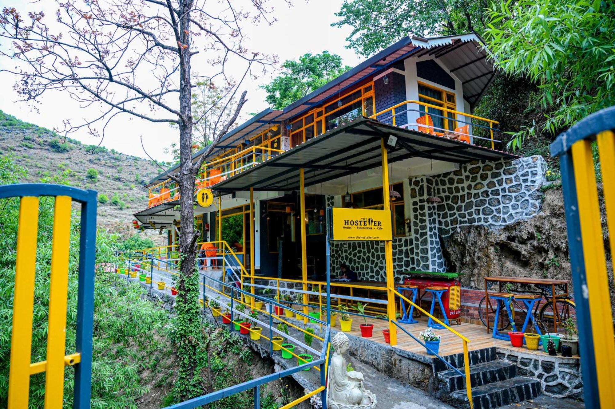 The Hosteller Mussoorie By The Streamside, Kempty エクステリア 写真
